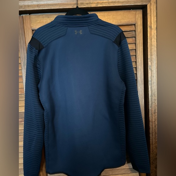 Men’s Golf Under Armour 1/4 Zip Cold Gear Pullover - Picture 5 of 5